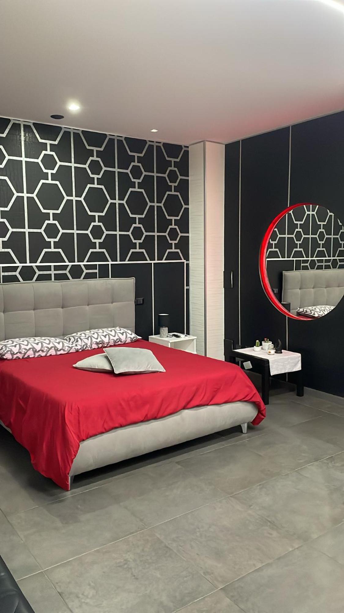 Luxury Suite Mimi Bari Exteriör bild